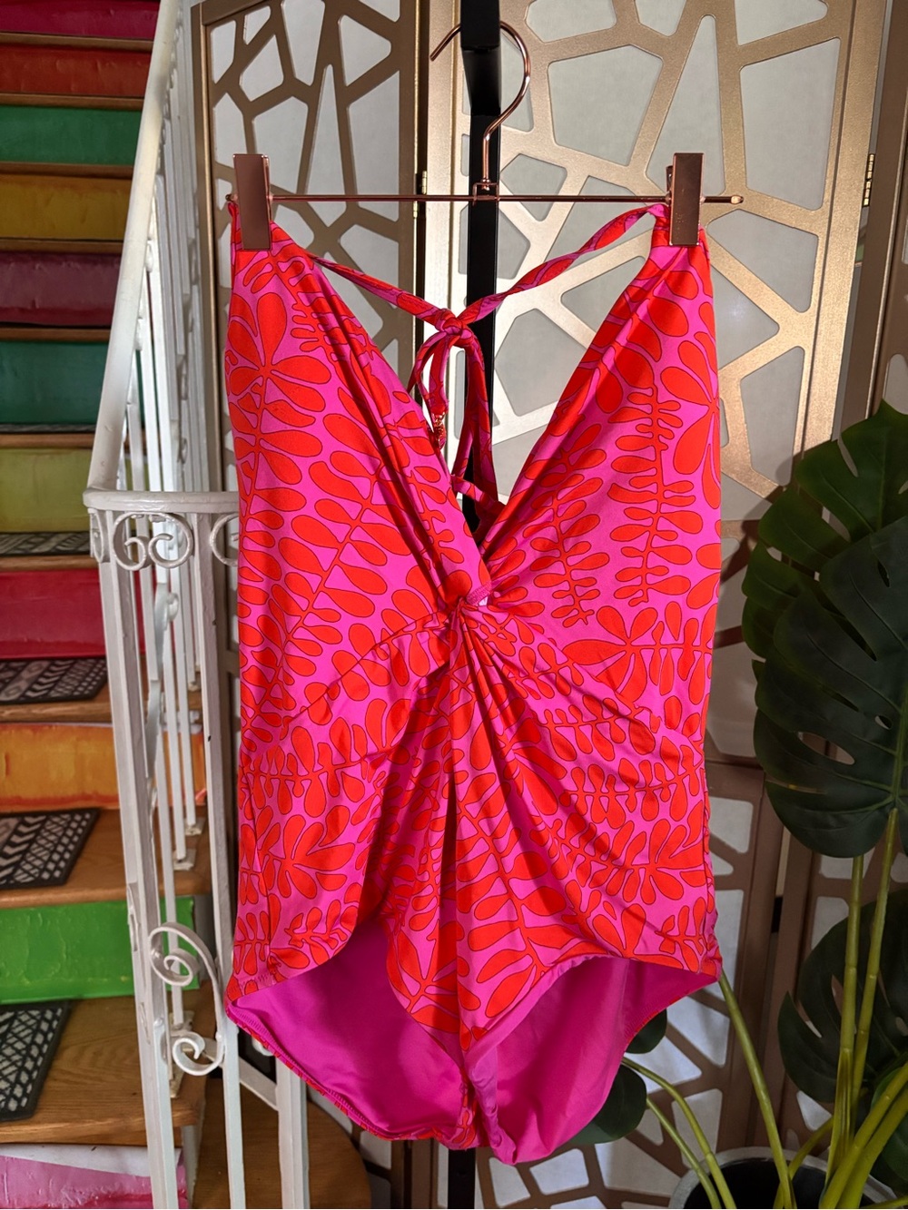 Trina Turk Pink & Red Twist-Front One-Piece Swimsuit size 14